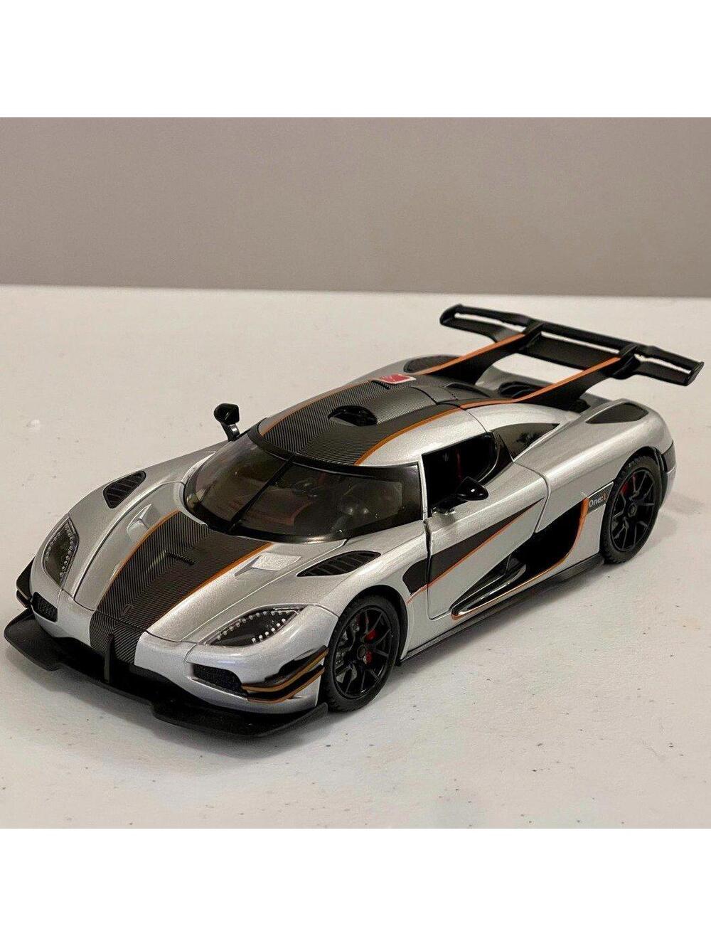 New 1/24 Koenigsegg ONE 1 Die Cast Toy Car Model Sound - Light up - Pullback